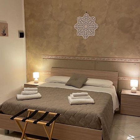 Mona House Accogliente Casa Vacanza Palermo Dış mekan fotoğraf