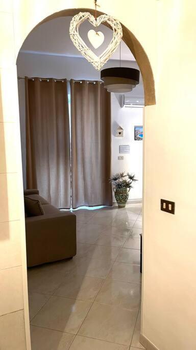 Mona House Accogliente Casa Vacanza Palermo Dış mekan fotoğraf