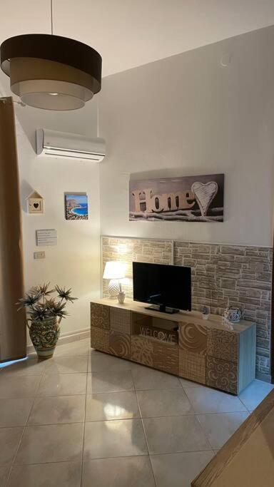 Mona House Accogliente Casa Vacanza Palermo Dış mekan fotoğraf