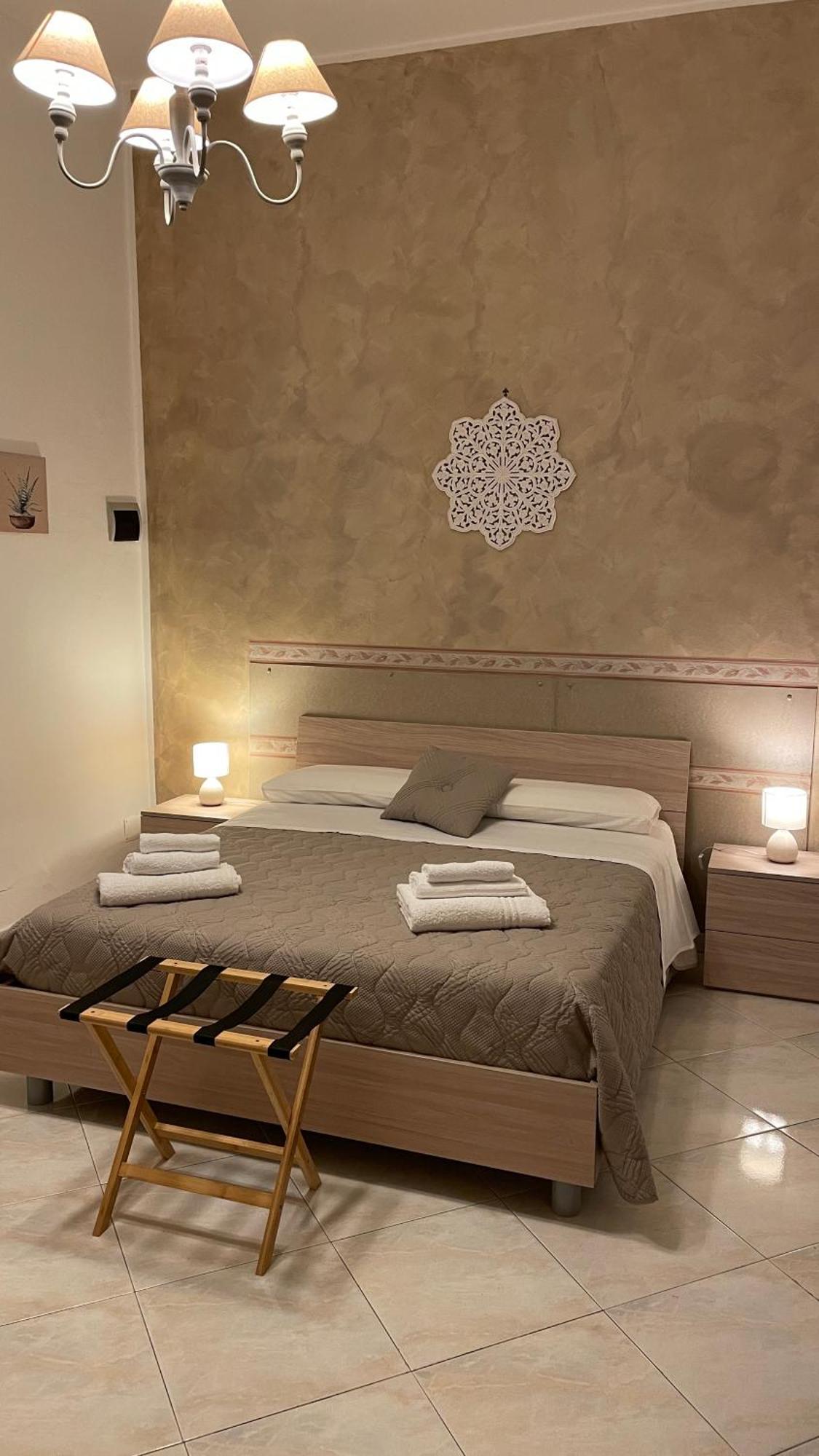 Mona House Accogliente Casa Vacanza Palermo Dış mekan fotoğraf